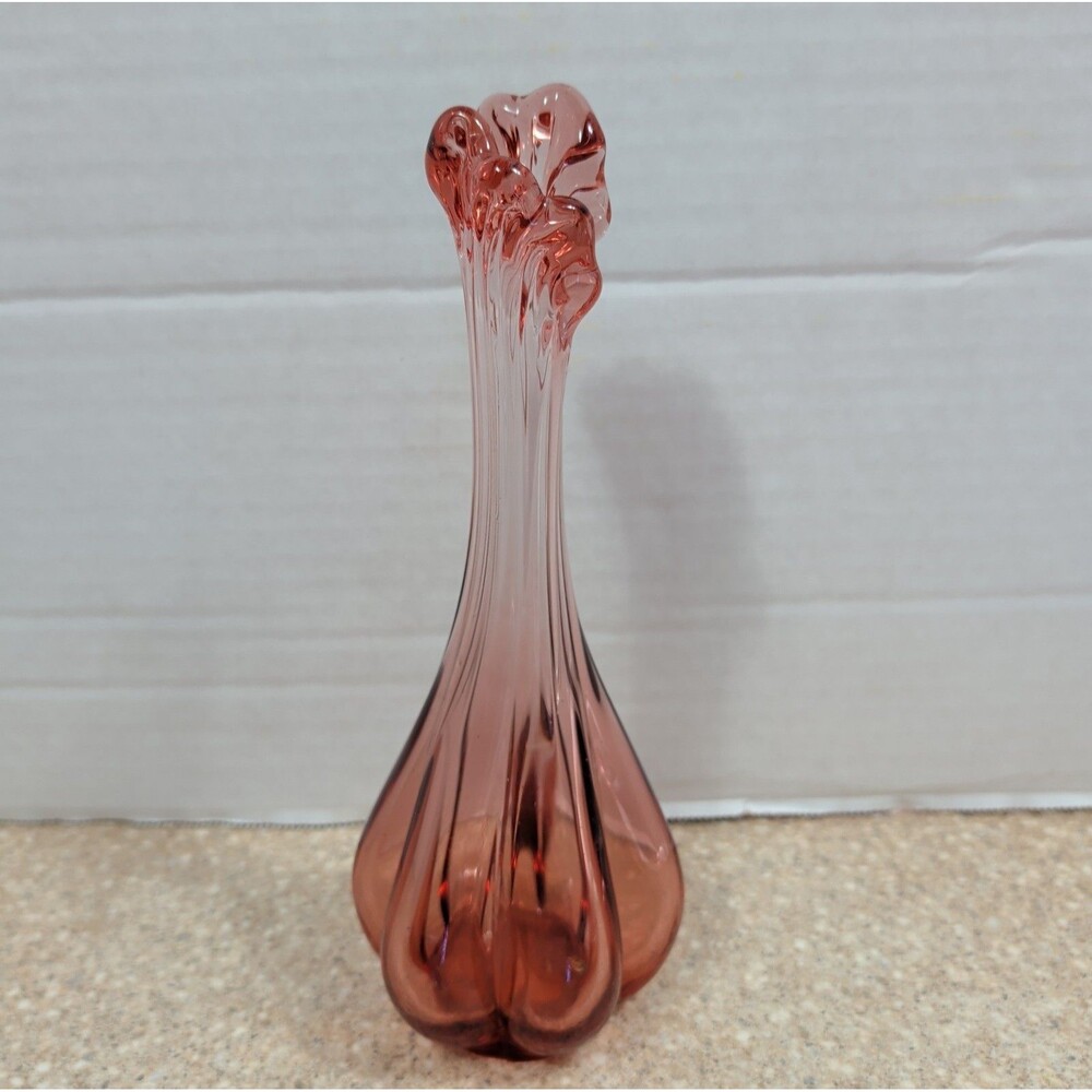 Unmarked Vintage Fenton Cranberry Glass Ruffled Melon Bud Vase 8.5”